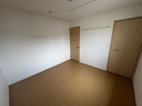 ネオ・エスト オーブAの物件内観写真